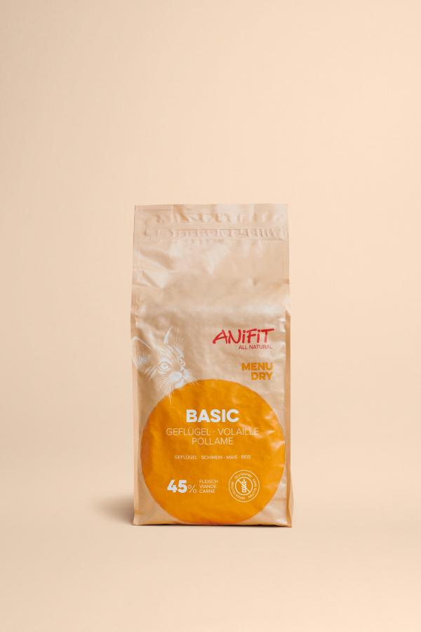 Basic Trockenfutter für Katzen mit 45.3% Fleisch